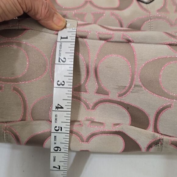 Coach Purse Tan and Light - Picture 6 of 11